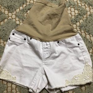 Haute Mama maternity shorts small